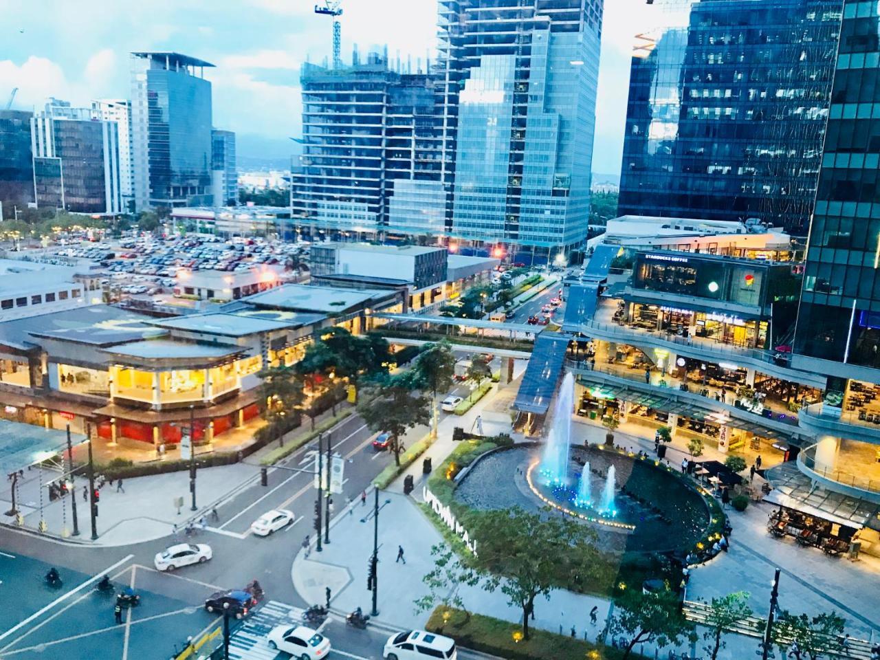 One Uptown Residence Bgc Pateros Exterior photo