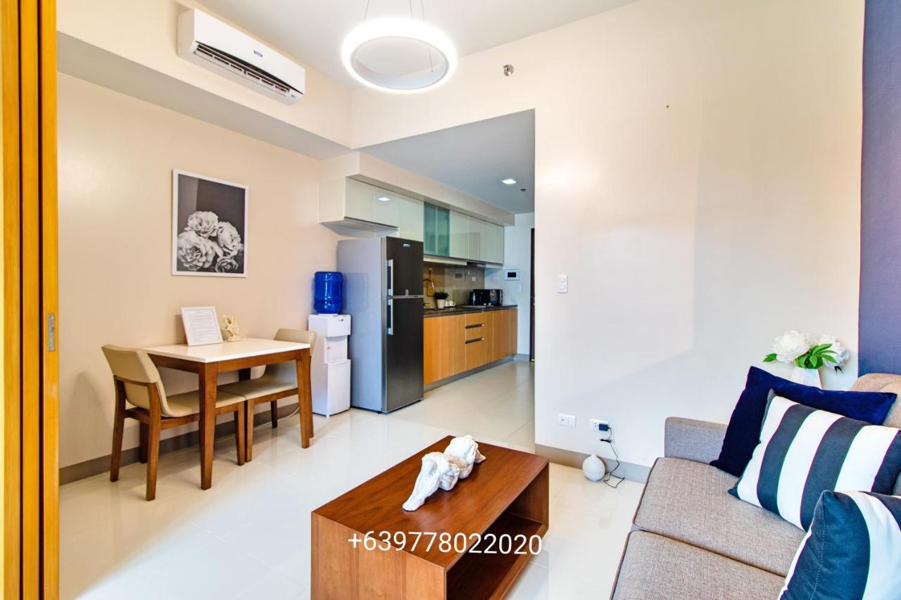One Uptown Residence Bgc Pateros Exterior photo